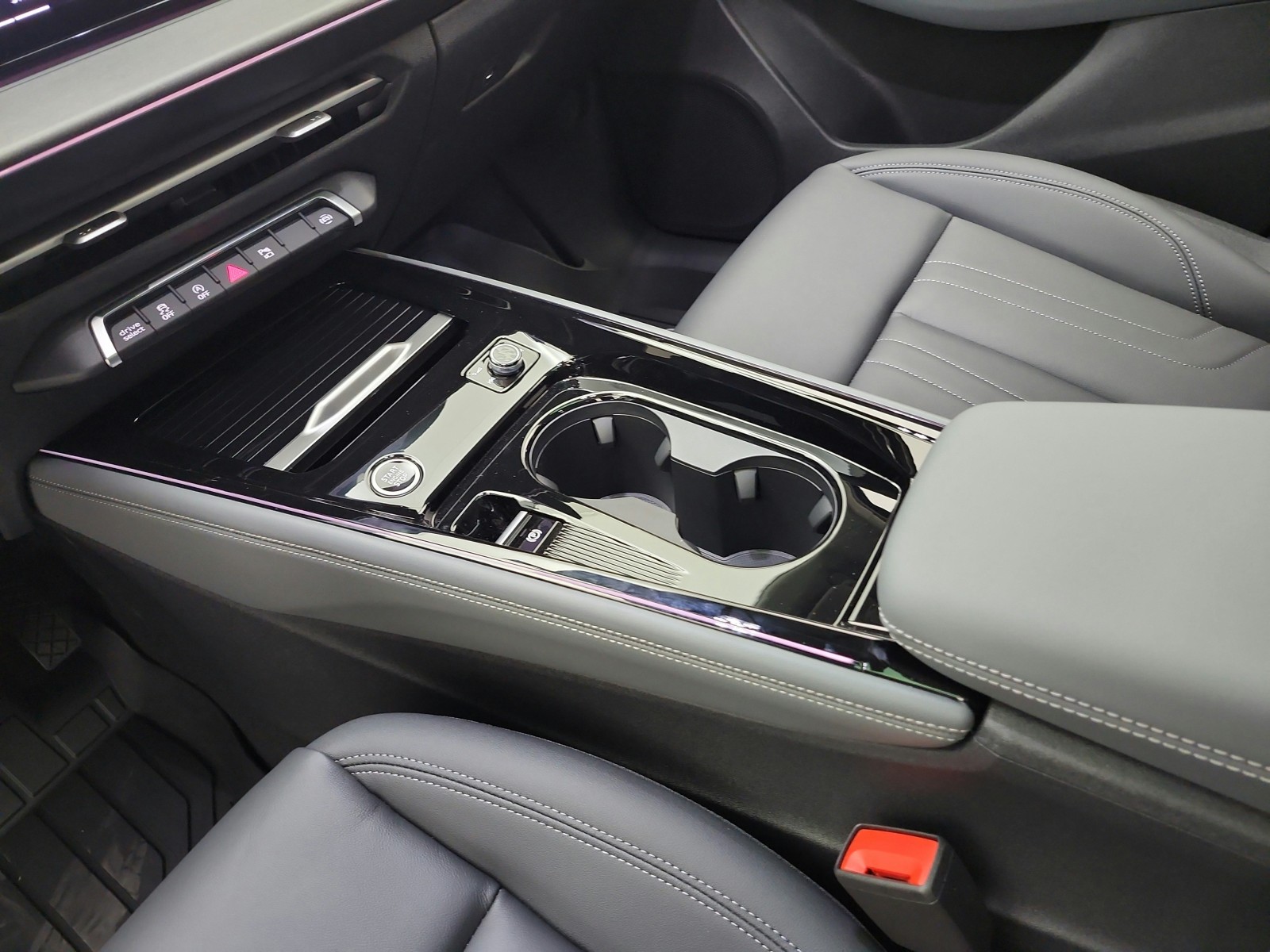 New 2026 Malpelo Blue Metallic Audi S line quattro image 10