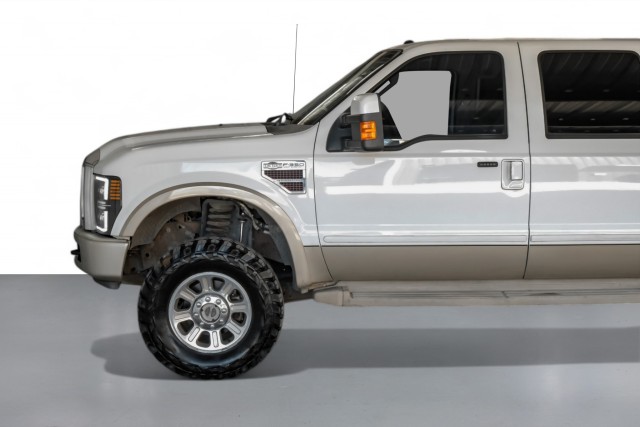 2008 Ford F-350 SRW King Ranch 12