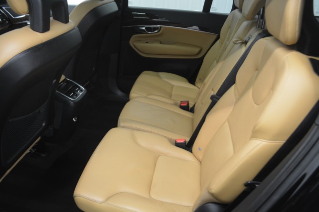 Used 2016 Volvo XC90 T6 Momentum SUV for sale in Geneva NY