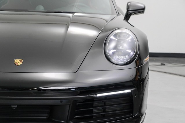 2023 Porsche 911 Carrera S 23