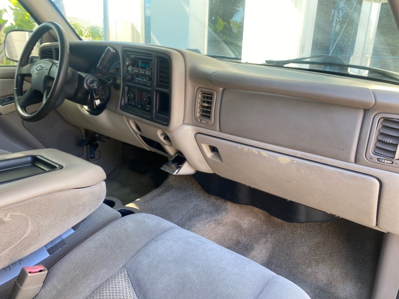 2003 Chevrolet Suburban LT 1 OWNER NO ACCIDENTS in ,