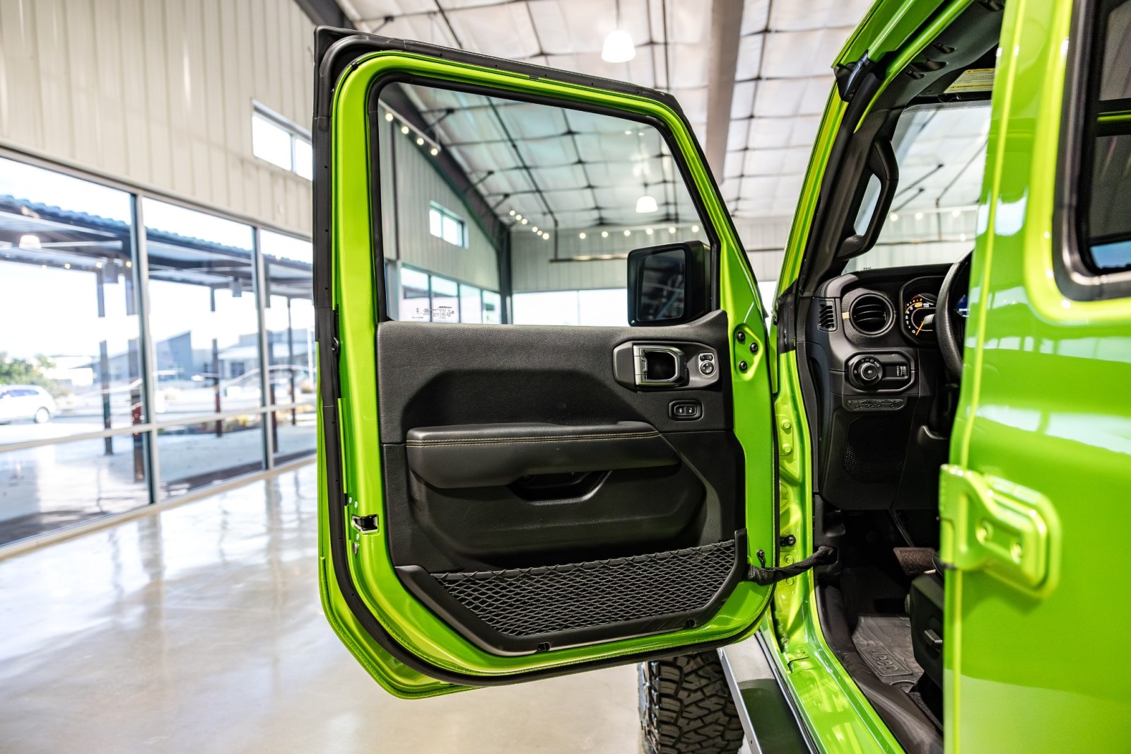 Used Car 2025 Jeep Wrangler  Rubicon 392 Final Edition For Sale Under $90,000 In Boerne, Texas