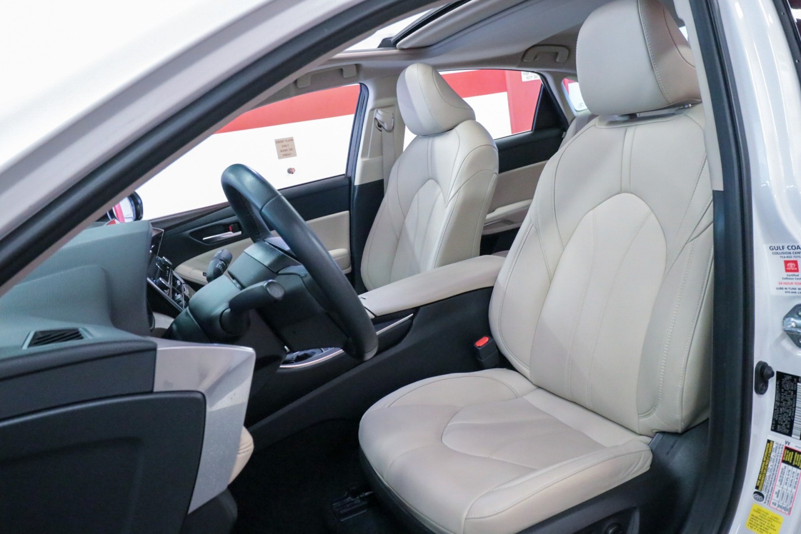 Used Car 2021 Toyota Avalon  Hybrid Xle For Sale Under $30,000 In Austin, Texas