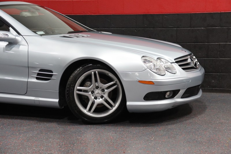 2006 Mercedes-Benz SL500 AMG Sport Pkg 2dr Convertible in , 