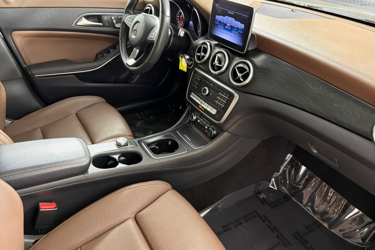 Used 2019 Cosmos Black Metallic Mercedes-Benz CLA 250 image 14