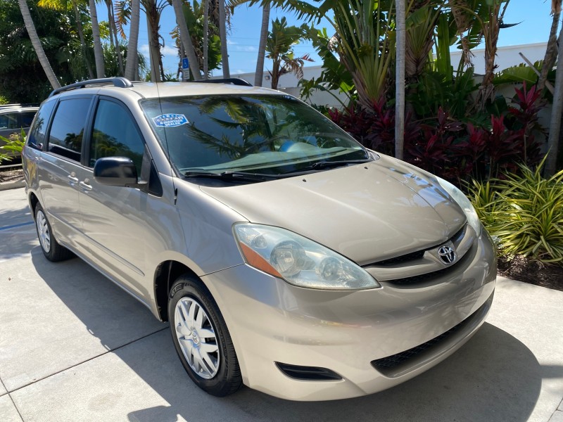 2006 Toyota Sienna VAN LE LOW MILES 78,653 in , 