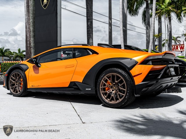 2024 Lamborghini Huracan Sterrato  in , 