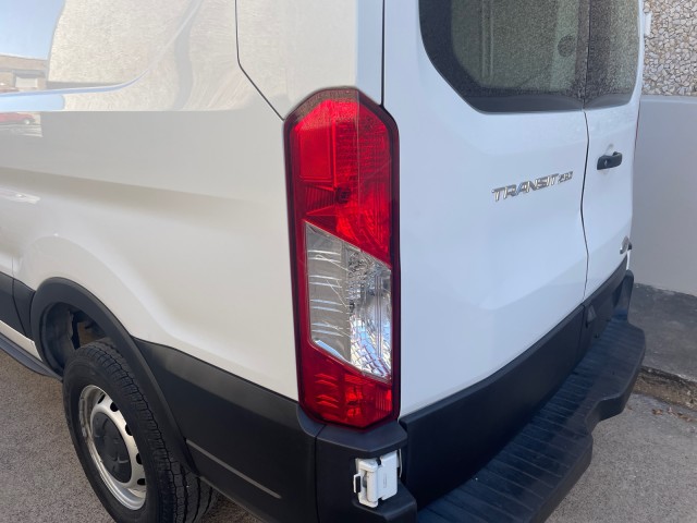 2019 Ford Transit Van  12