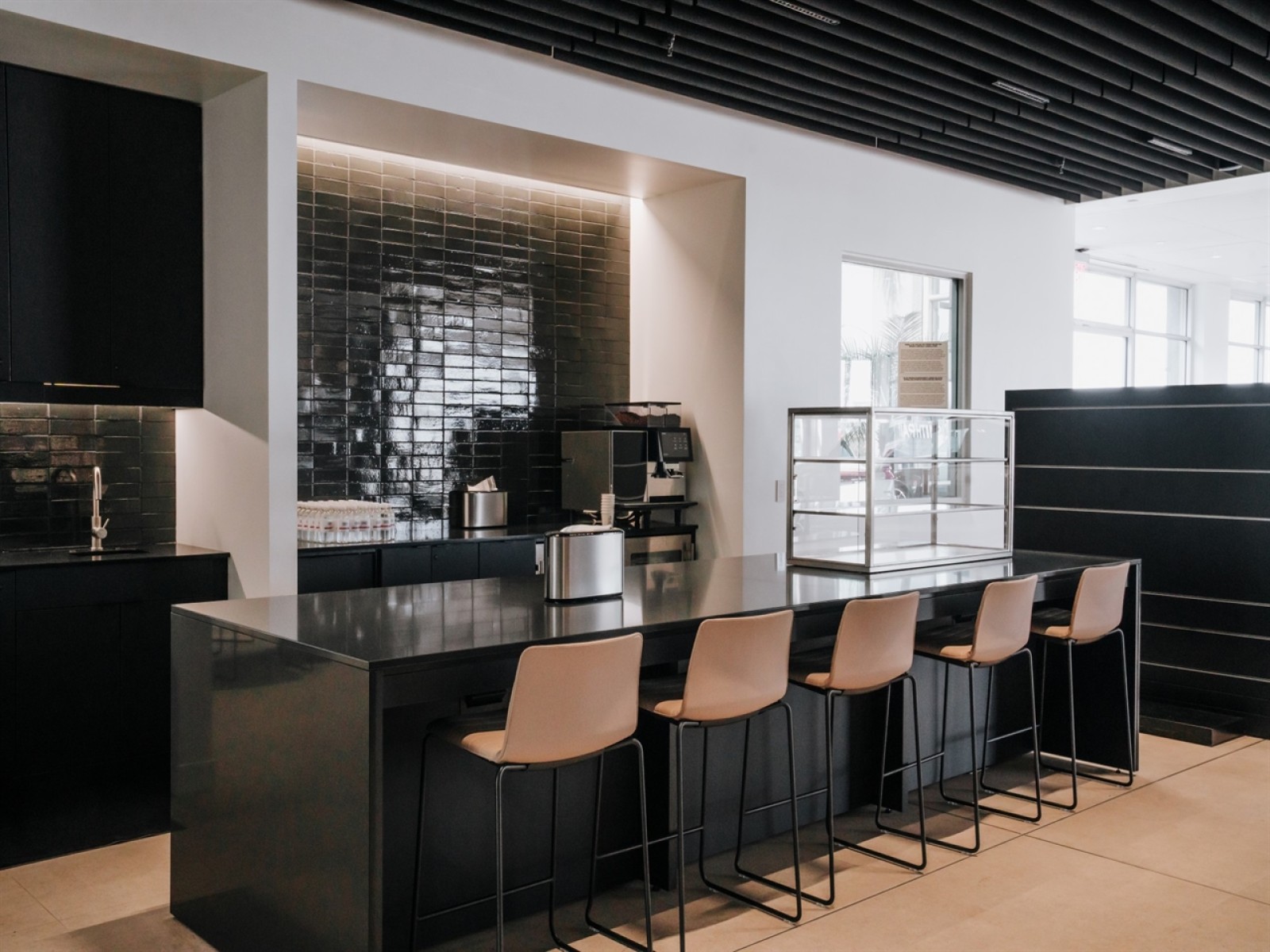 New 2026 Glacier White Metallic Audi Premium image 17