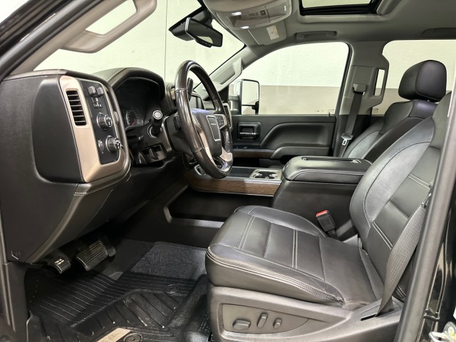 2018 GMC Sierra 2500HD Denali 4WD Duramax in , 