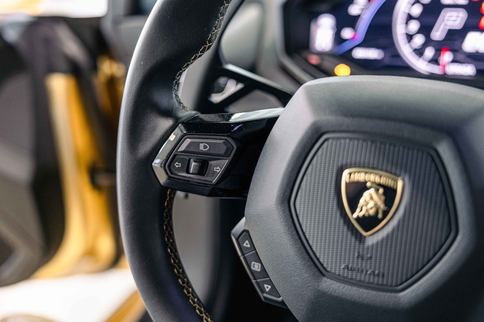 Used Car 2020 Lamborghini Huracan Evo  For Sale Under $280,000 In Boerne, Texas