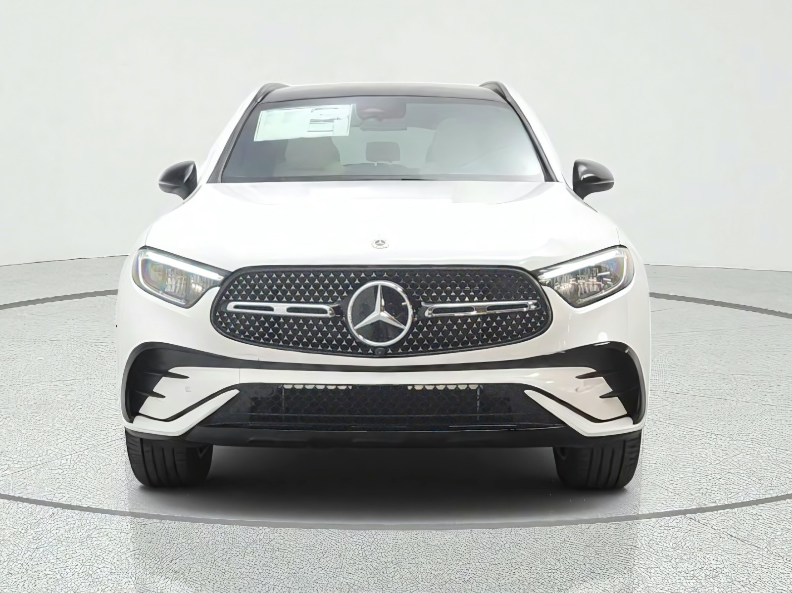 New 2027 Polar White Mercedes-Benz GLC 300 SUV image 2