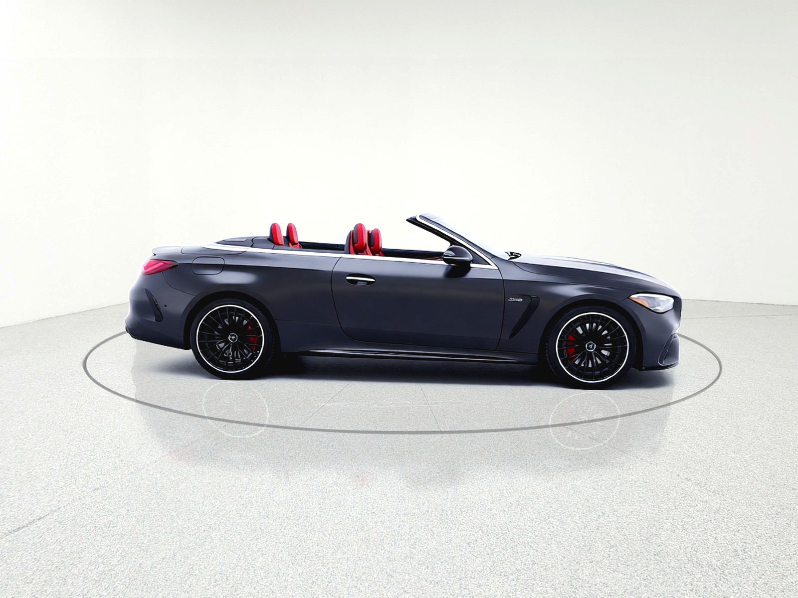 New 2026 MANUFAKTUR Graphite Grey Magno Mercedes-Benz AMG® CLE 53 image 7