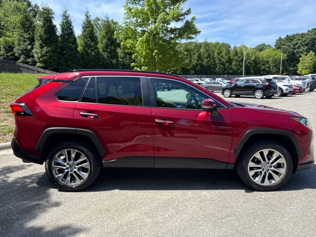 ToyotaRAV48