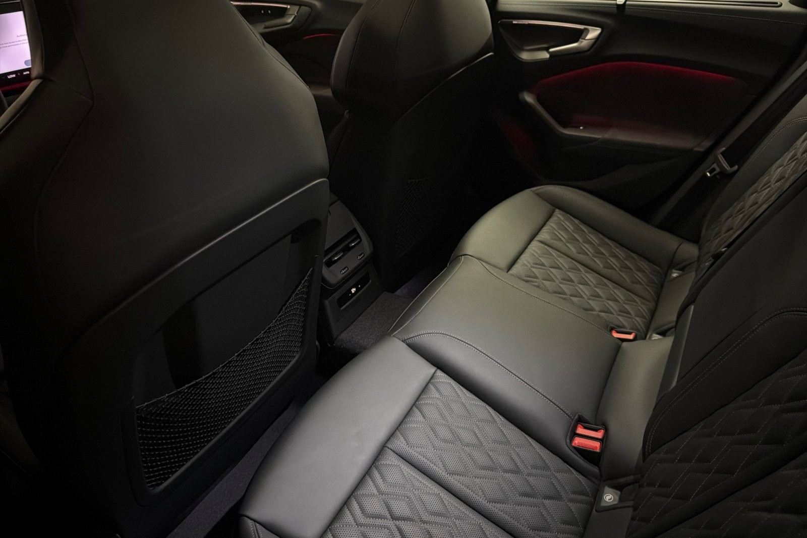 New 2026 Mythos Black Metallic Audi Premium Plus 3.0 TFSI quattro image 11