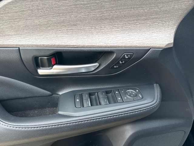 ToyotaGrand Highlander18