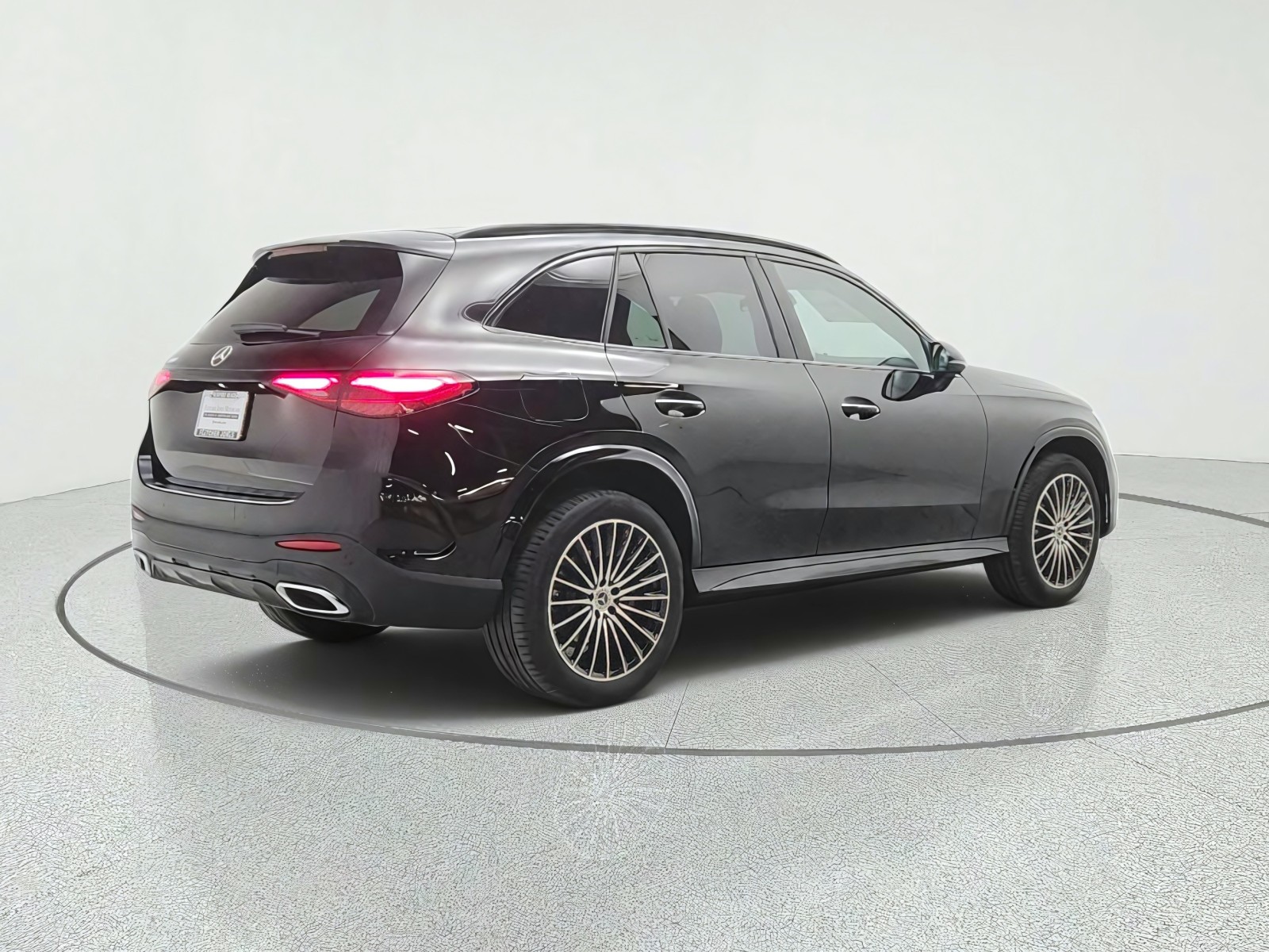 New 2027 Black Mercedes-Benz GLC 300 SUV image 5