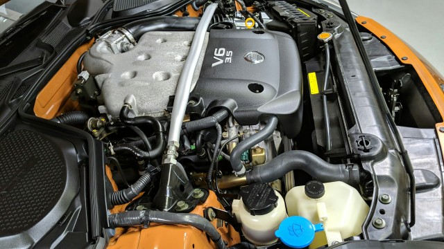 2005 Nissan 350Z  33
