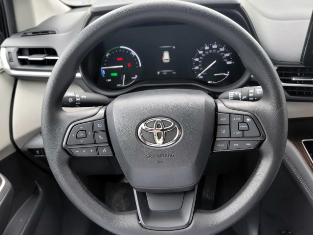 2024 Toyota Sienna LE FWD 8-Passenger (Natl) 14