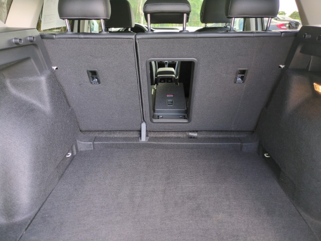 VolkswagenTaos37