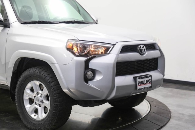 2015 Toyota 4Runner SR5 20