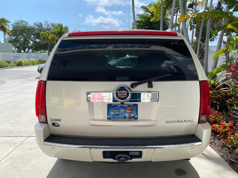 2010 Cadillac Escalade SUNROOF NAV Premium LOW MILES 66,933 in ,