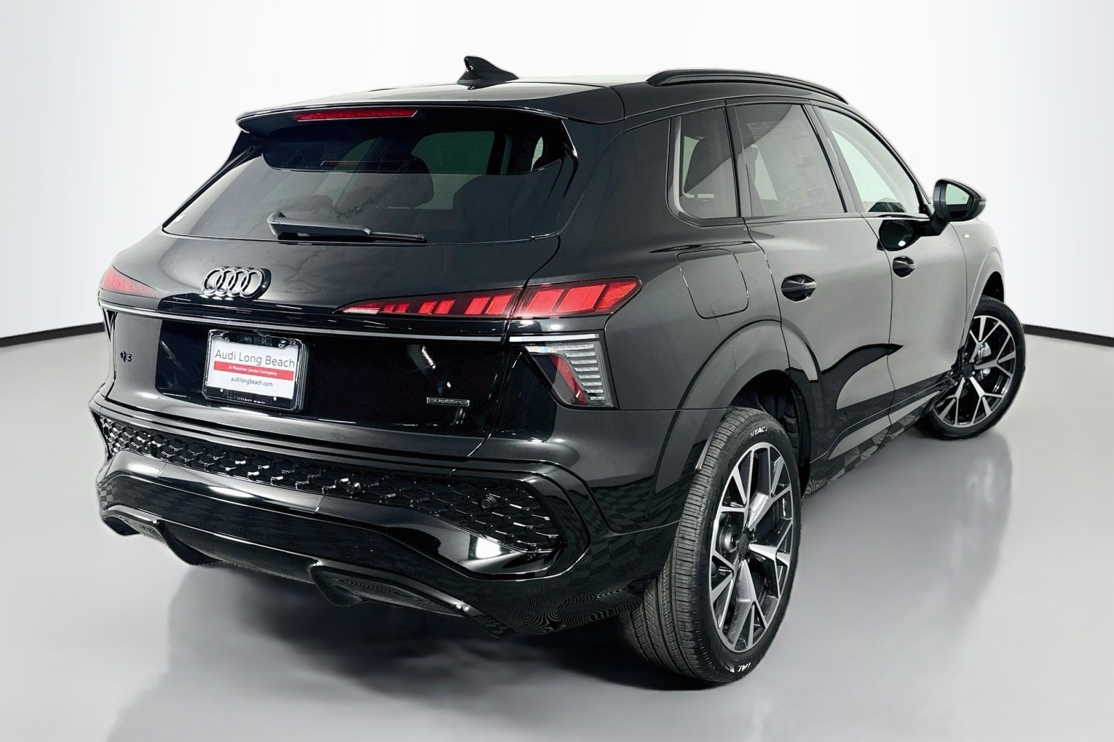New 2026 Mythos Black Metallic Audi S line image 7