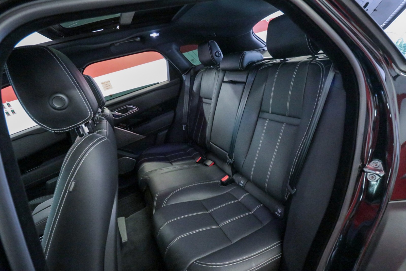 Used Car 2022 Land Rover Range Rover Velar  R-dynamic S For Sale Under $35,000 In Austin, Texas