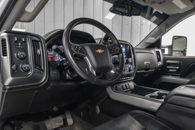 2015 Chevrolet Silverado 2500HD LTZ 14