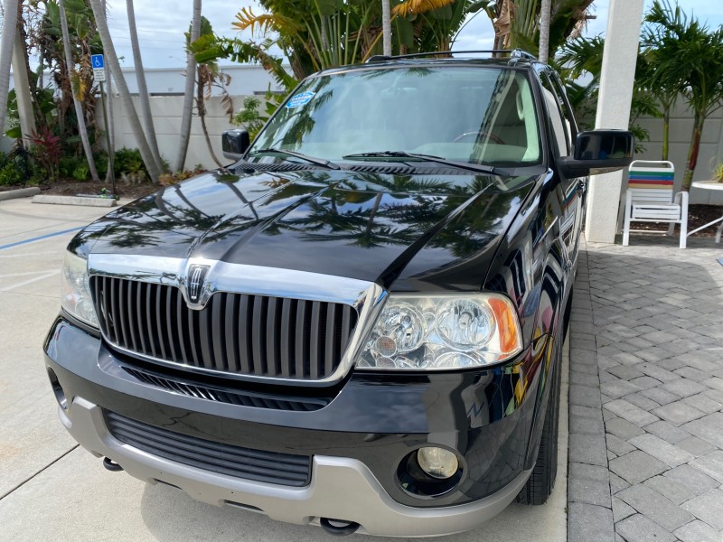 2004 Lincoln Navigator LOW MILES 67,511 SUNROOF in ,