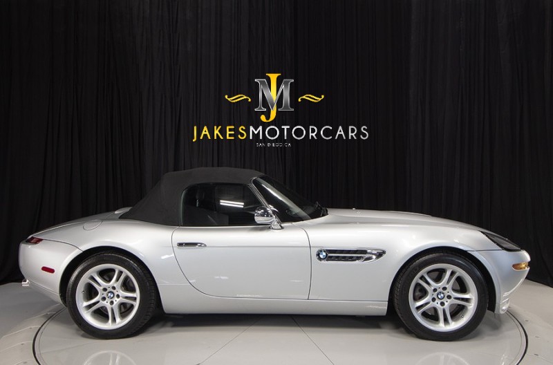 2001 BMW Z8 Z8 *WE HAVE EVERY SERVICE RECORD BACK TO 2004* *IMMACULATE* in , 