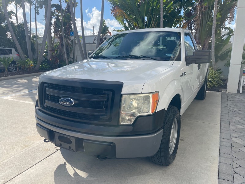 2014 Ford F-150 XL LOW MILES 28,806 4WD in , 