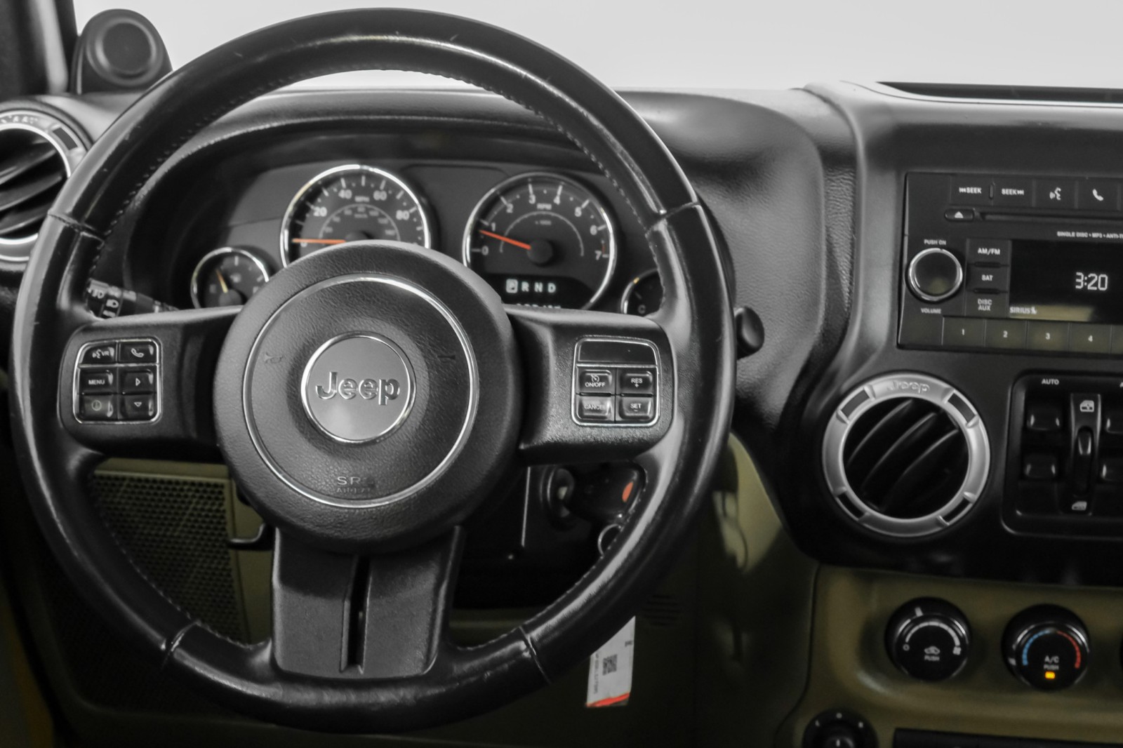 2014 Jeep Wrangler UNLIMITED RUBICON 4WD AUTOMATIC SOFT TOP CONVERTIB 16