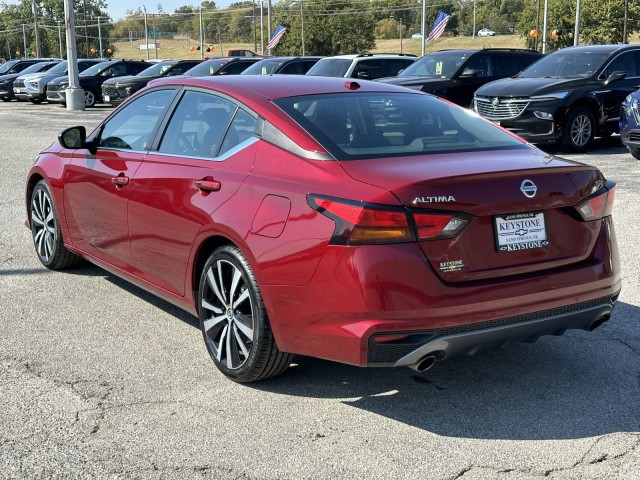 2022 Nissan Altima 2.5 SR 5