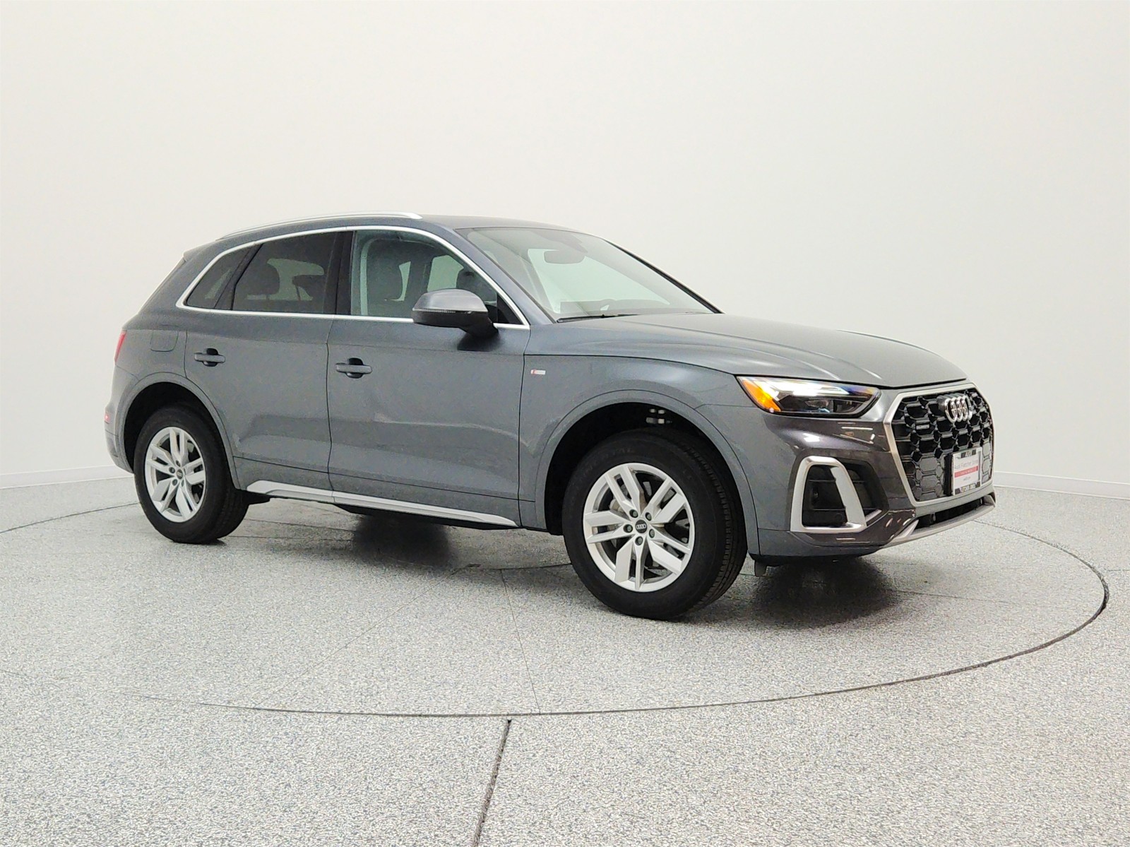 Used 2024 Daytona Gray Pearl Effect Audi S line Premium 45 TFSI quattro image 3