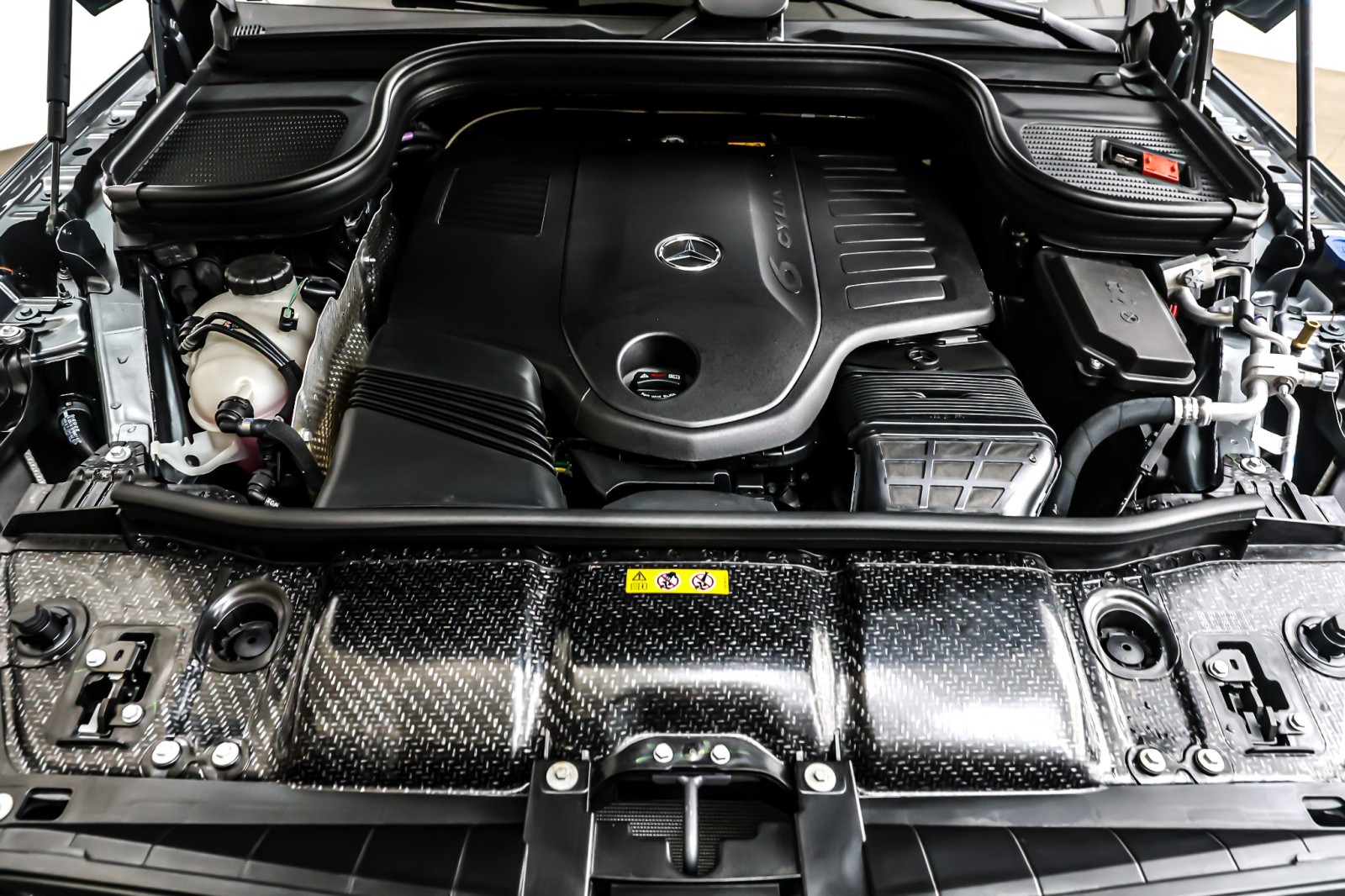 New 2026 Selenite Grey Metallic Mercedes-Benz GLE 450 image 11