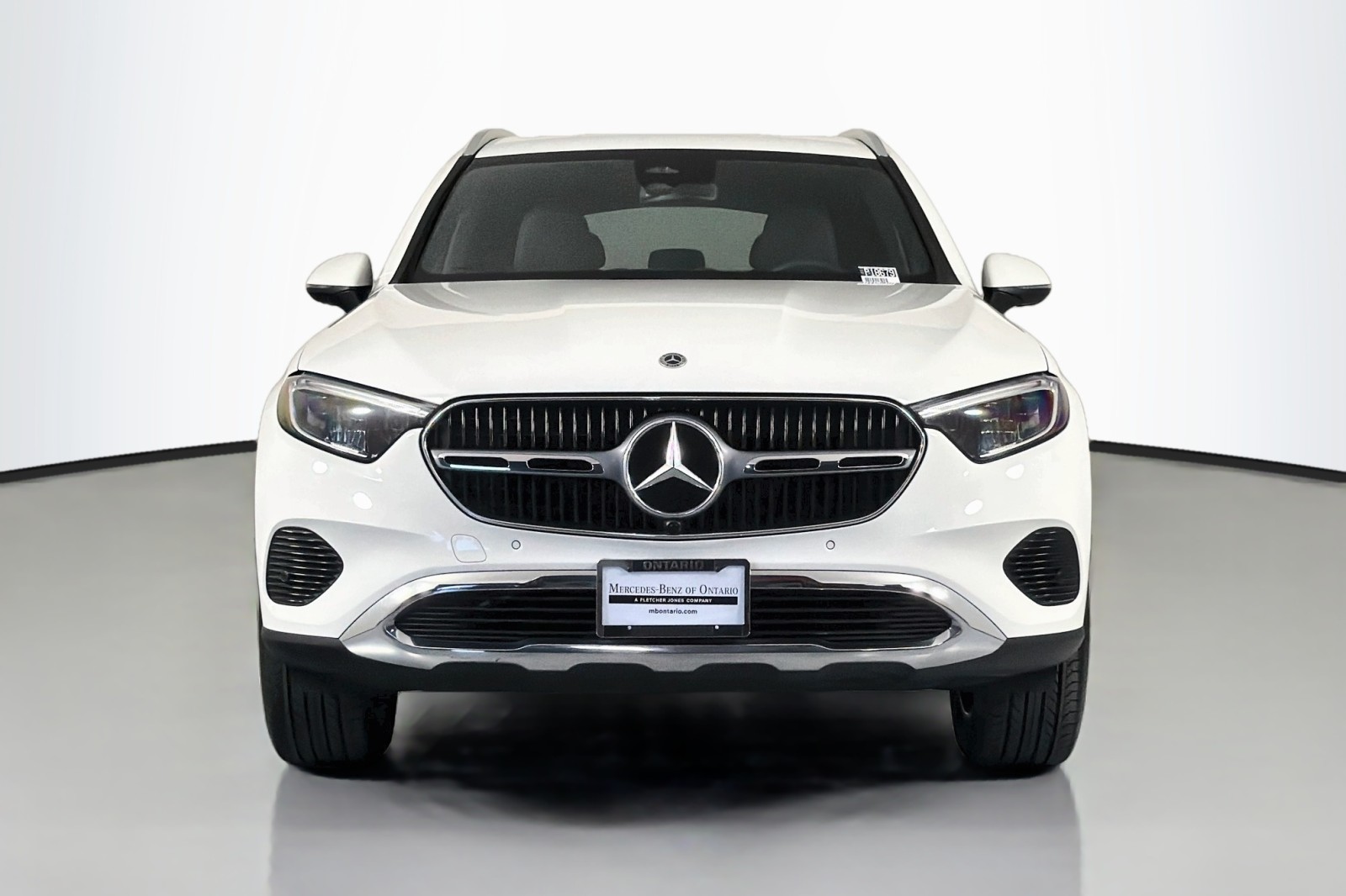 Certified Used 2025 Polar White Mercedes-Benz 350e image 3