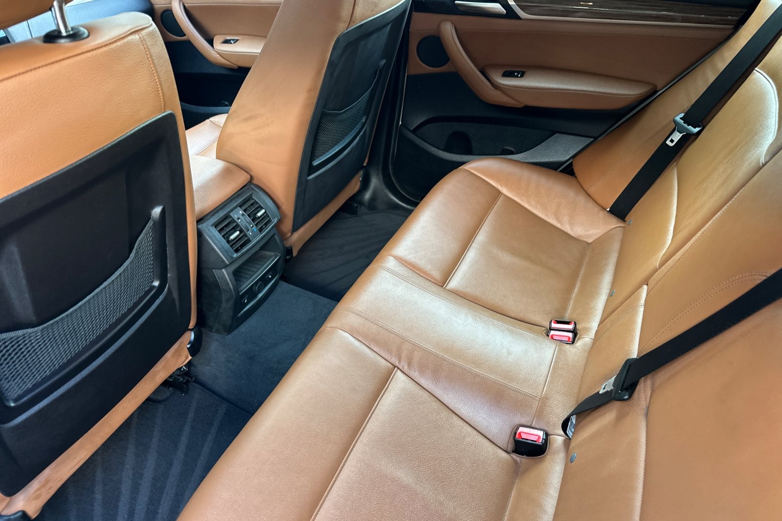 Used 2015 Mineral White Metallic BMW xDrive28i image 11