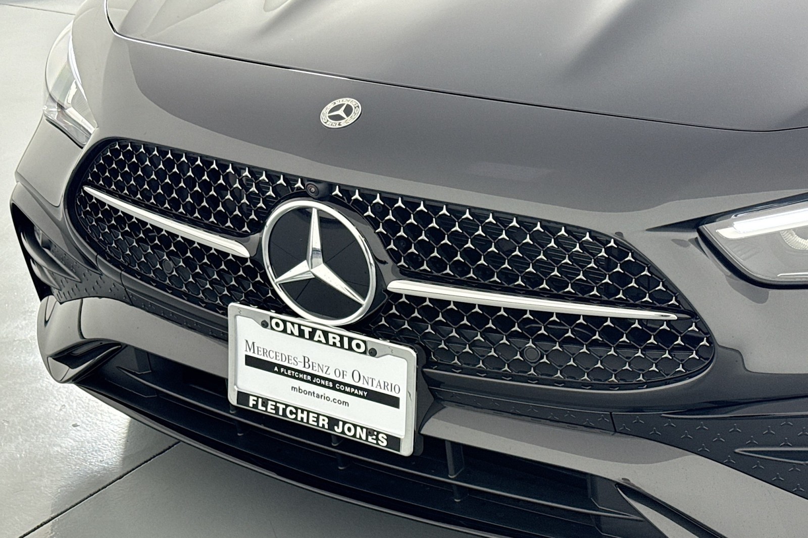 New 2026 Graphite Grey Metallic Mercedes-Benz CLE 450 4MATIC® Coupe image 12