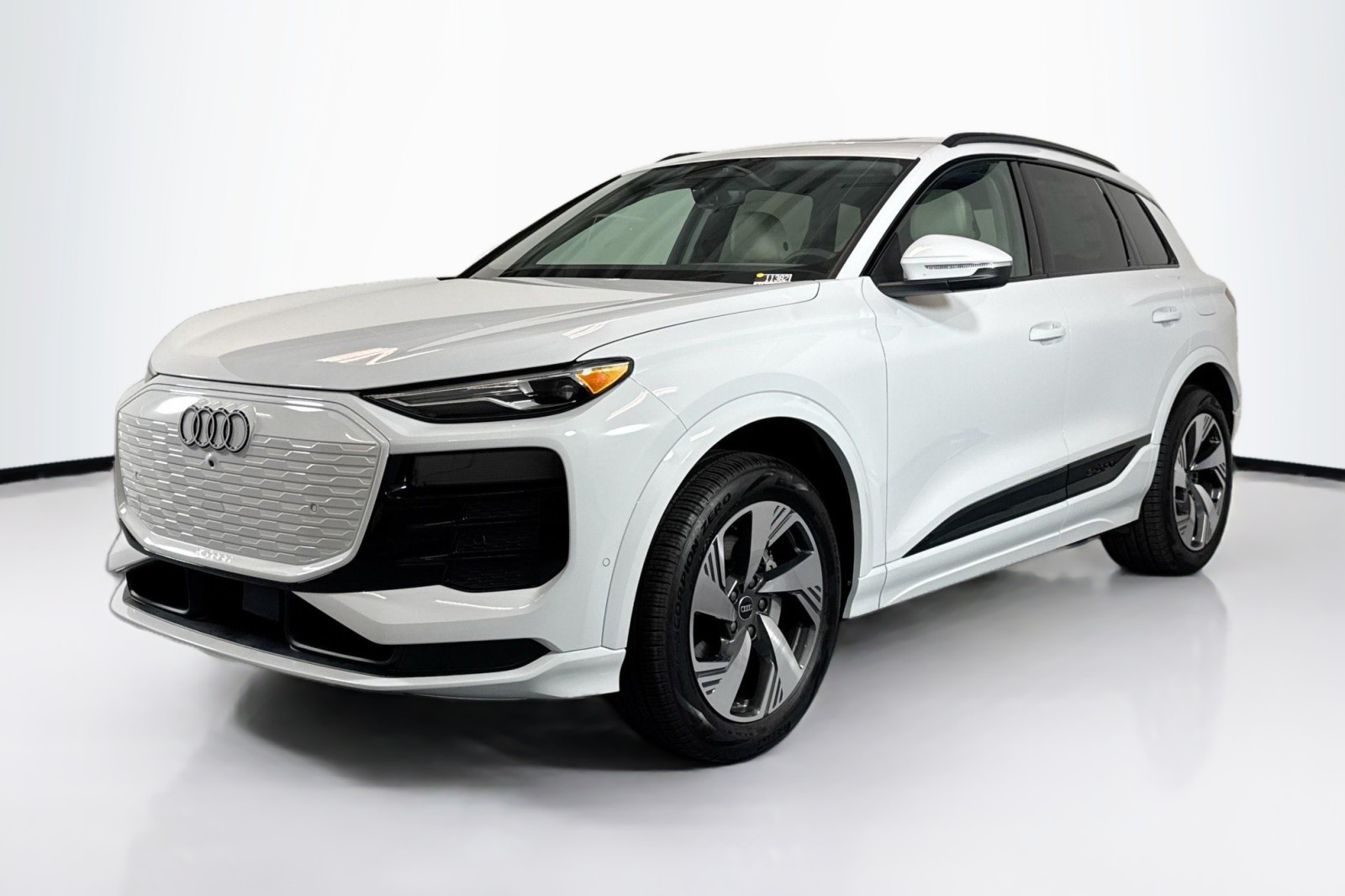 2025 Audi Q6 e-tron Premium quattro