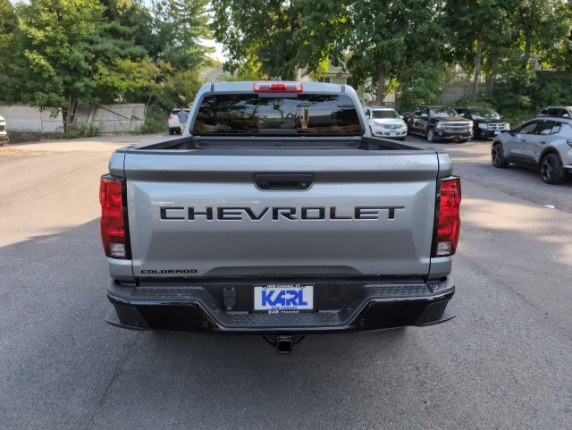 2024 Chevrolet Colorado 4WD Trail Boss 8