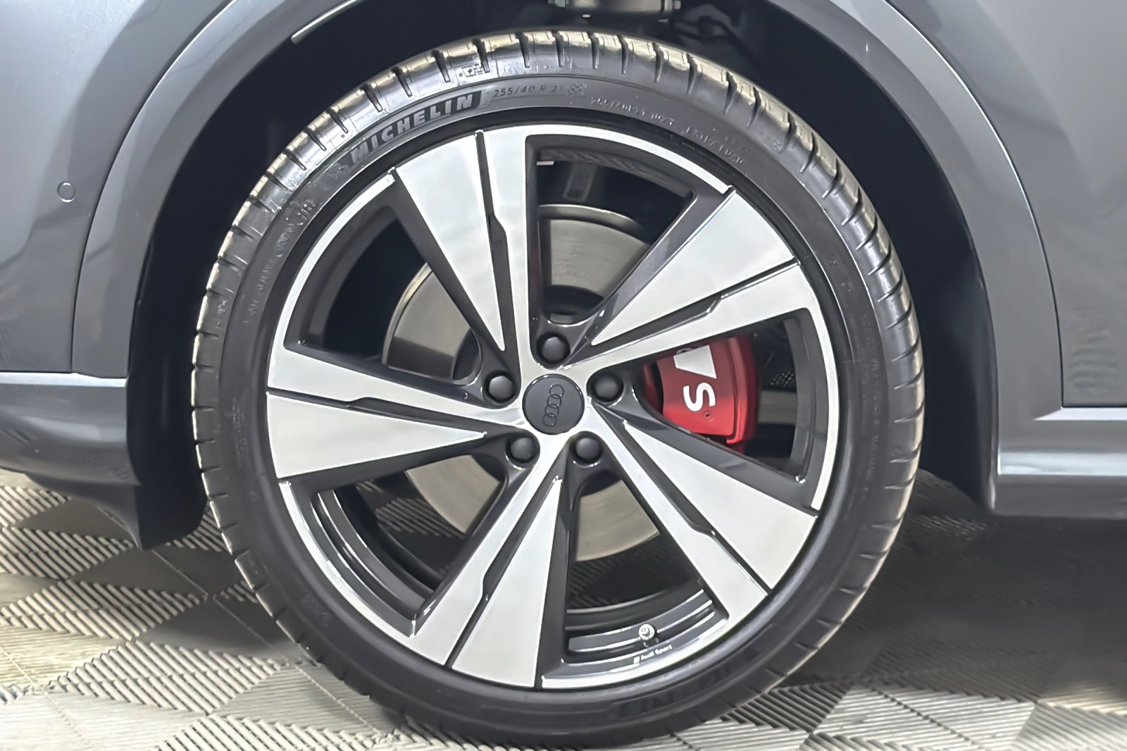 New 2026 Daytona Gray Pearl Effect Audi Premium Plus 3.0 TFSI quattro image 23