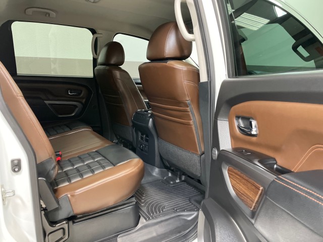 2017 Nissan Titan XD Platinum Reserve Cummins V8 4WD in , 