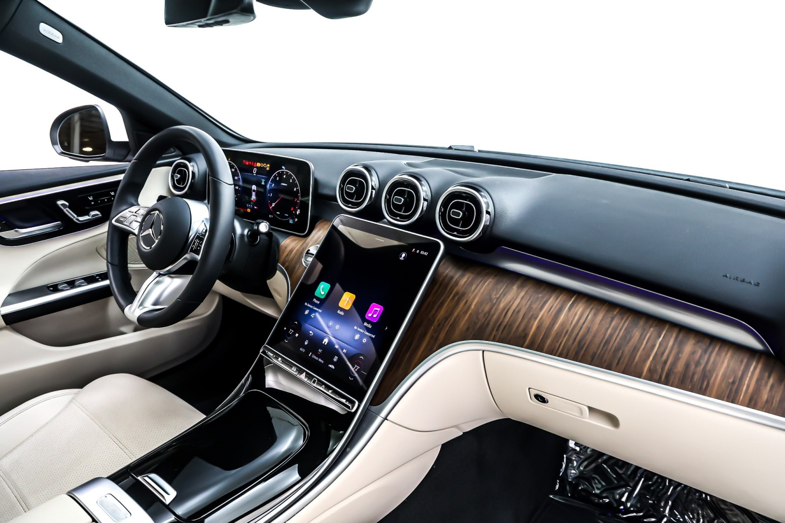 Certified Used 2025 Polar White Mercedes-Benz C 300 Sedan image 18