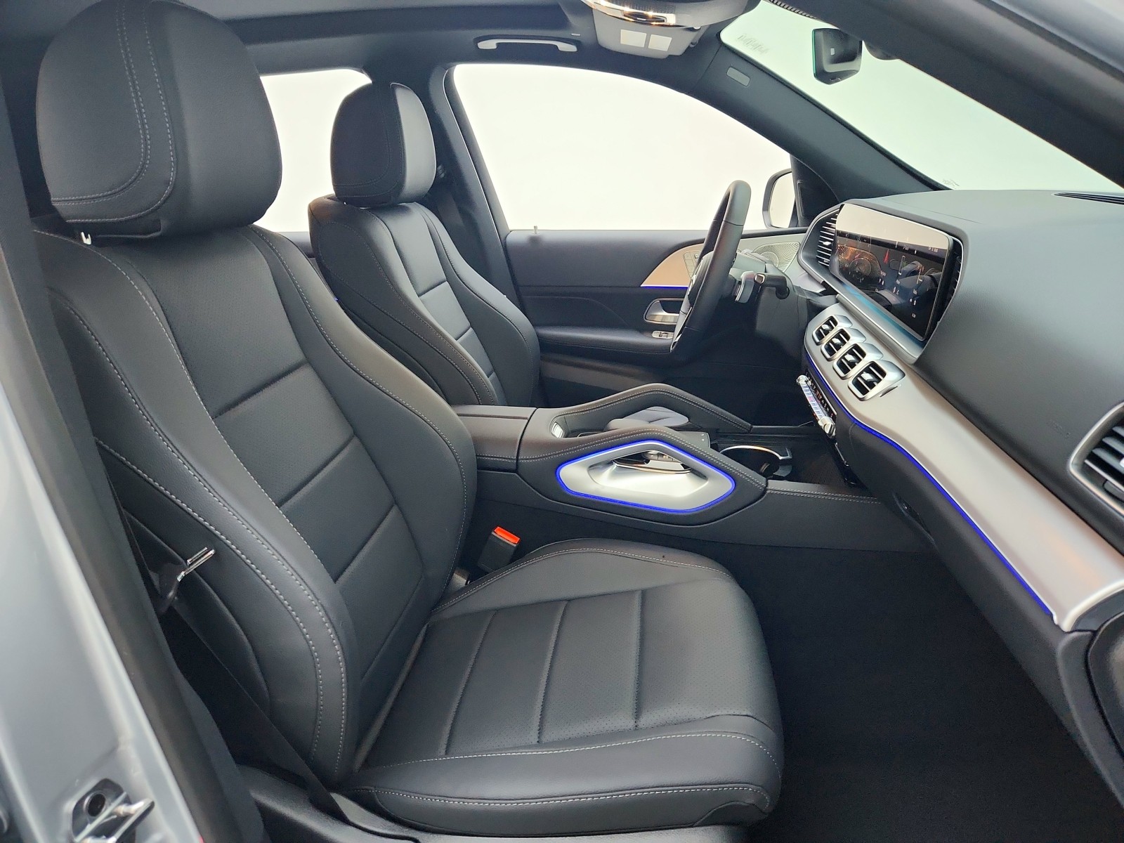 New 2026 Cirrus Silver Metallic Mercedes-Benz GLE 450 4MATIC® SUV image 19