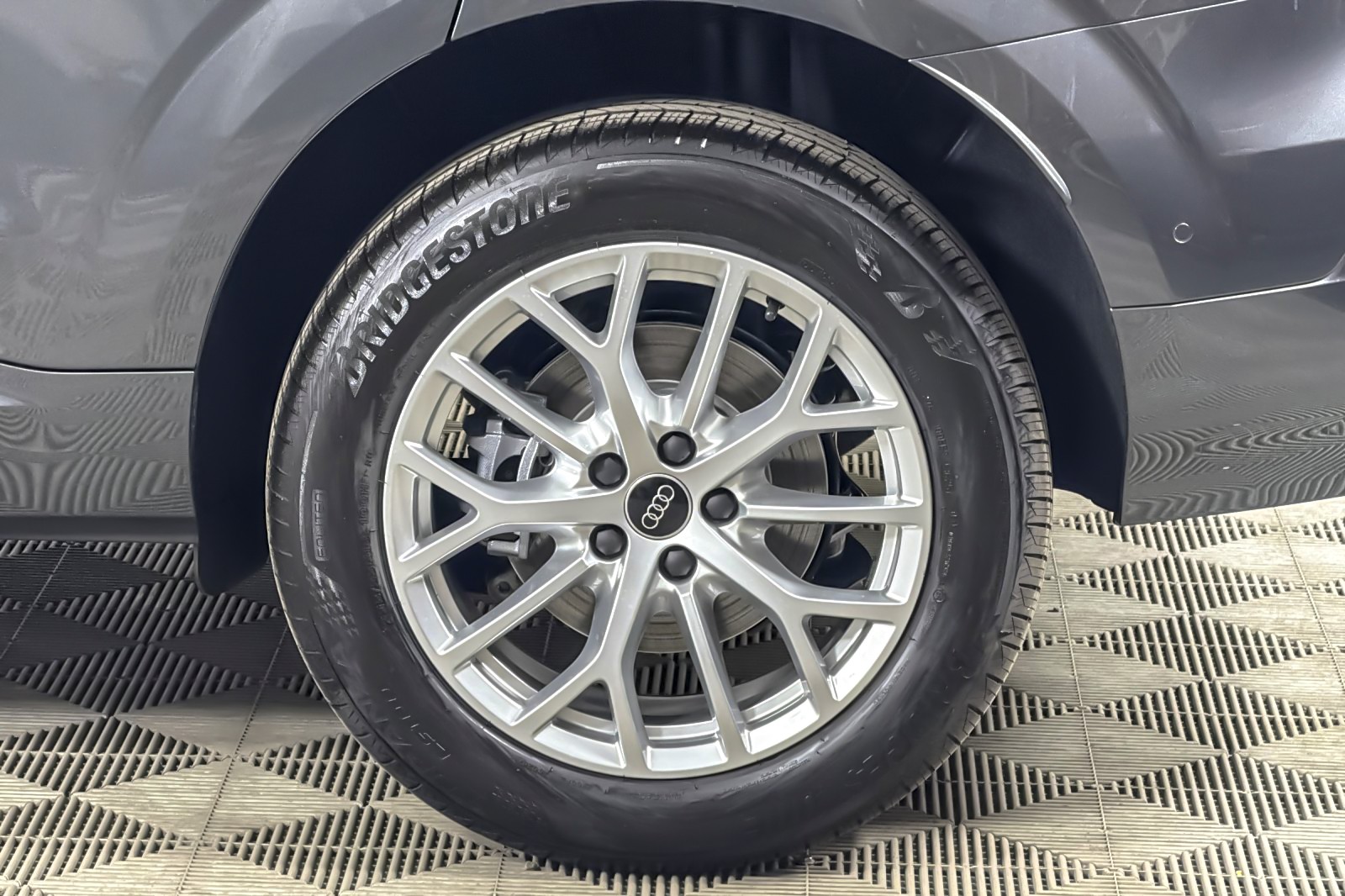 New 2026 Daytona Gray Pearl Effect Audi S line quattro image 25