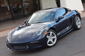 2018  718 Cayman  in , 