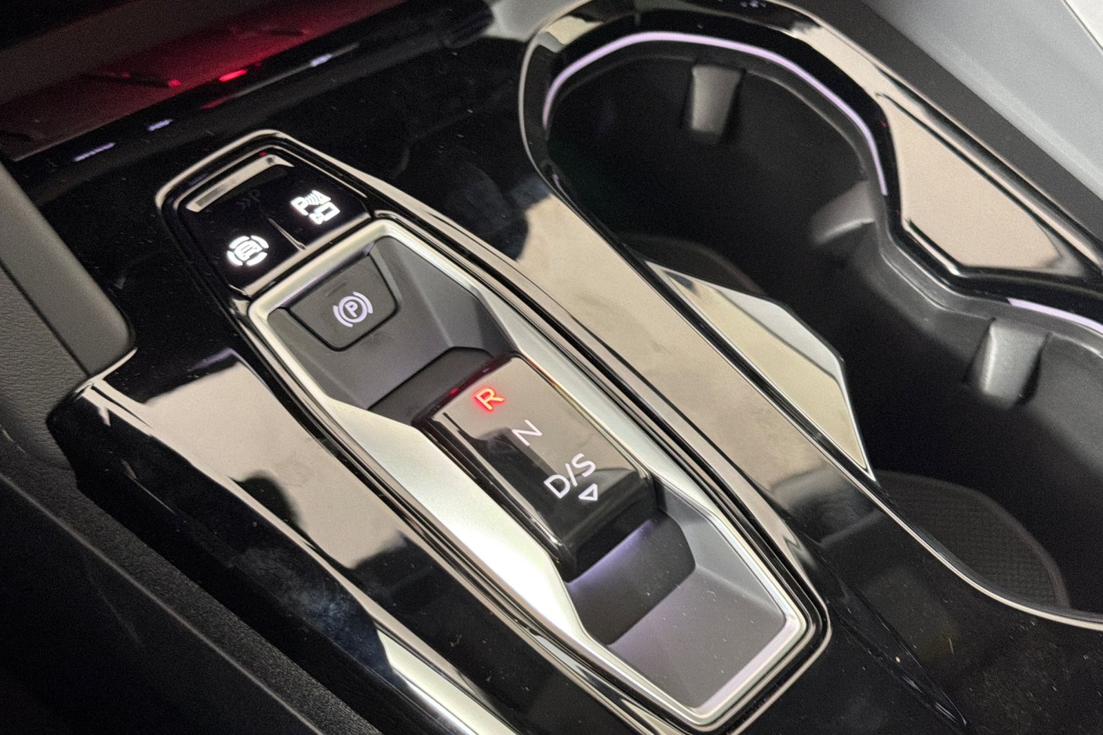 New 2026 Glacier White Metallic Audi Premium 2.0 TFSI quattro image 21