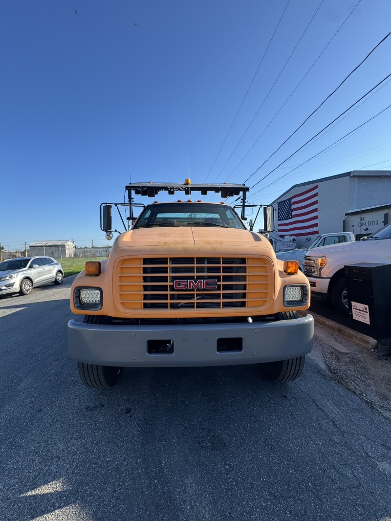 2002 GMC 7500 Attenuator Crash Cushion Truck in ,