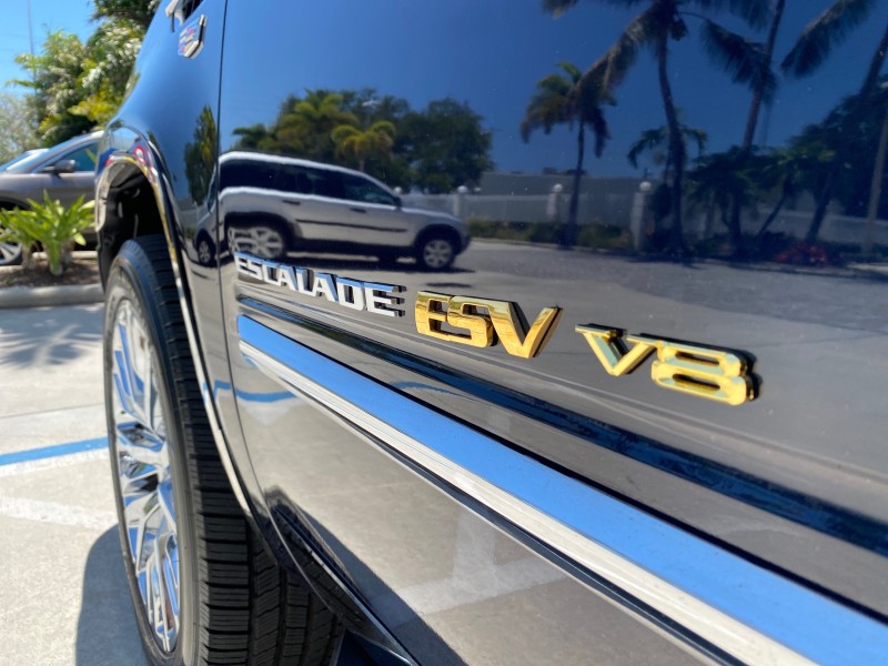 2007 Cadillac Escalade ESV SUNROOF AWD LOW MILES 47,118 in , 